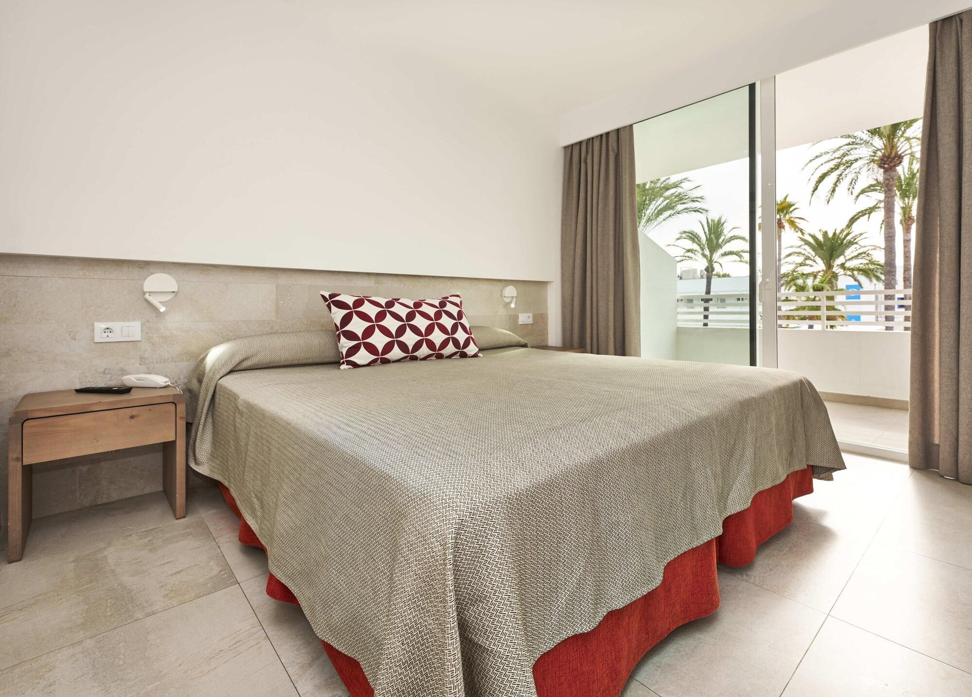 Hoposa & Villaconcha Aparthotel Port de Pollença