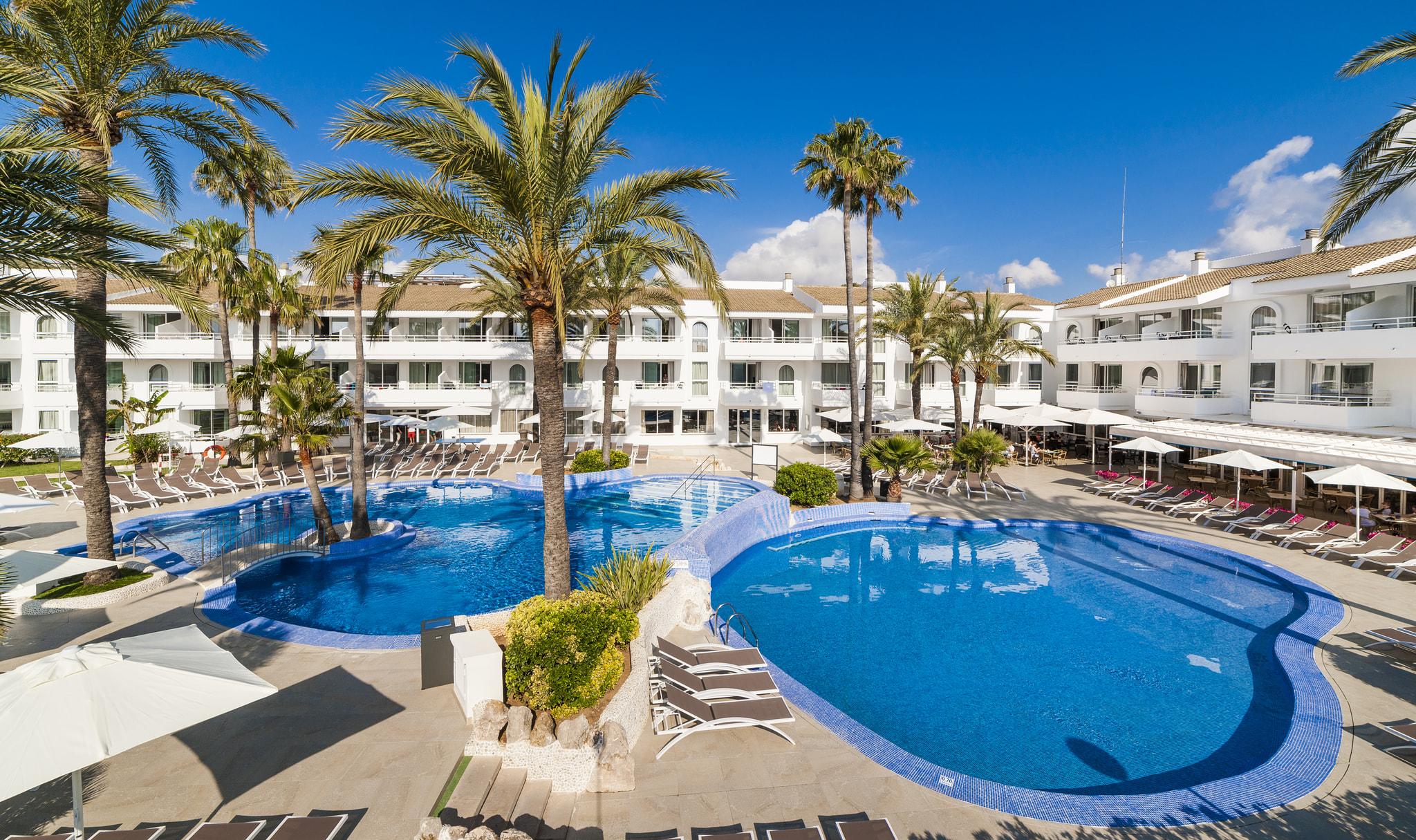 Hoposa & Villaconcha Aparthotel Port de Pollença